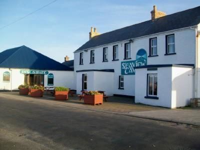 Отель The Seaview Tavern Ballygorman